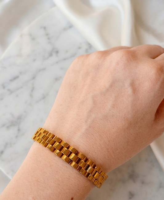 Golden Link Bracelet