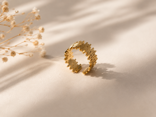 Luxe Link Ring