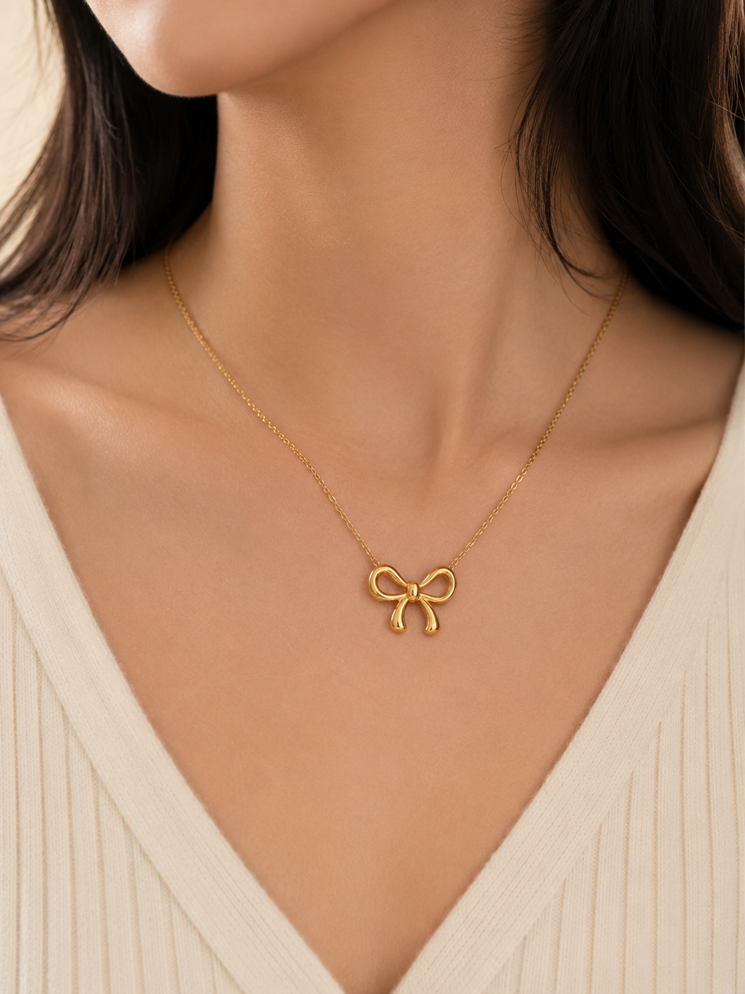 Ribbon Glow Pendant